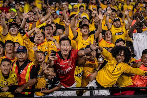 Barcelona anuncia fecha e invitado para la Noche Amarilla 2026.