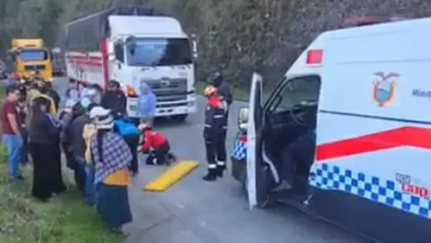 Accidente de tránsito deja un herido tras volcamiento