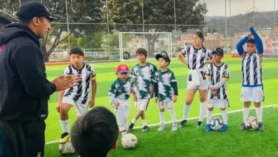 Ex técnico de Cisneros FC abrió su academia en Riobamba.