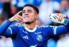 Kendry Páez es cuestionado fuera de las canchas en Francia.