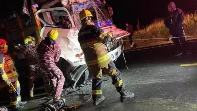 Hombre atrapado en accidente de tránsito en Guano