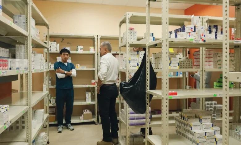 Denuncian goteras y deficiencias en el IESS de Macas.