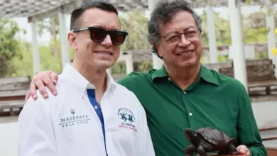 Ecuador impone arancel del 30% a Colombia por la 'tasa de seguridad'