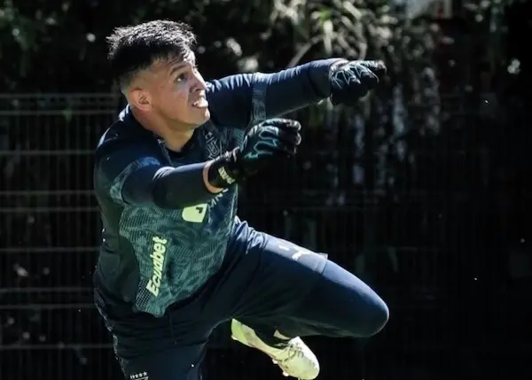 Gonzalo Valle necesita terapia y pide salir de la cárcel.