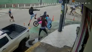 Video | Ladrón intenta robar a una mujer y recibe brutal golpiza