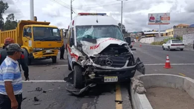 Ambulancia del MSP chocó y dejó 3 heridos en Guano