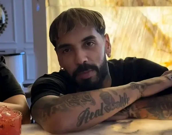 Anuel AA preocupa a fans por rumores sobre su salud