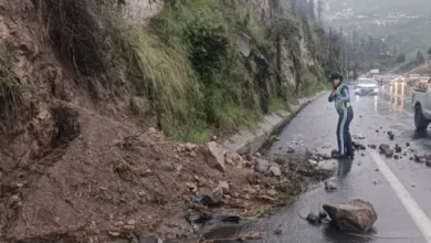 Vías cerradas en Ecuador por deslizamientos