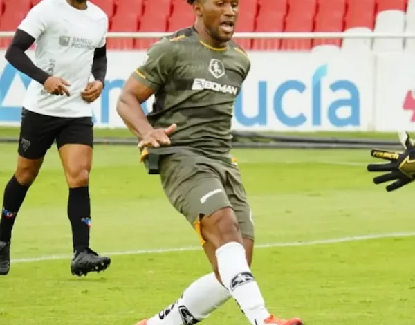 Aucas vs Mushuc Runa 2026: hora y dónde ver en señal abierta.