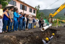 Inician obras de alcantarillado y agua potable en Macas.