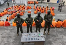 Militares decomisan armas y droga en cárcel de Bolívar.