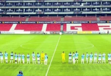 Universidad Católica espera 30 minutos a Emelec en LigaPro.