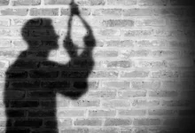 Reconocido político asesina a sus hijos y luego se suicida