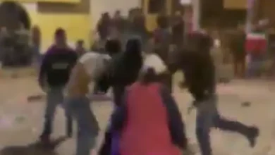Video | Violenta pelea protagonizan jovenes en Guano