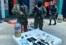 Militares decomisan droga y celulares en cárcel de Cotopaxi.