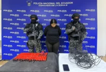 Detienen a mujer con explosivos en centro comercial de Guayaquil