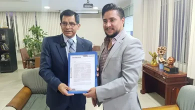 Personaje del Año 2025-2026: Byron Vaca, rector de la ESPOCH, recibe nominación.