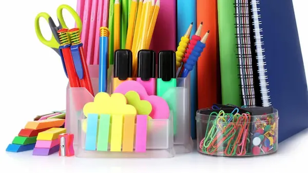 ¿Cómo ahorrar al comprar los útiles escolares?