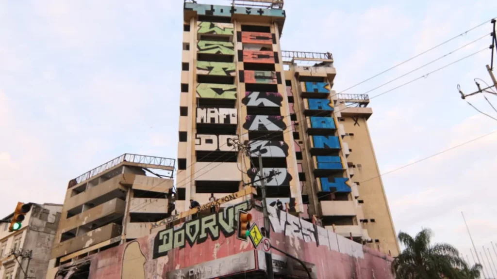 ¿Qué pasará con el edificio Multicomercio?