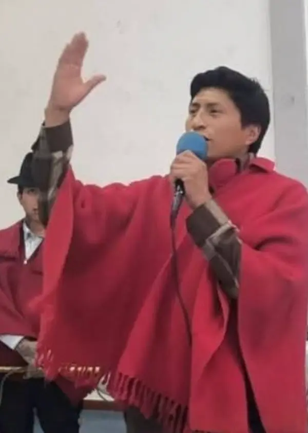Fernando Guamán niega parentesco con Norma Guamán