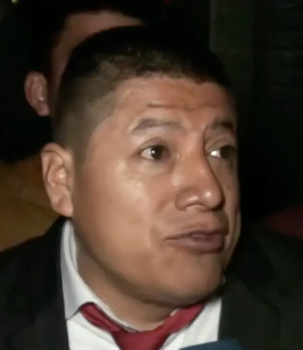 Concejal Rafael Quitio da declaraciones tras incendio en Riobamba