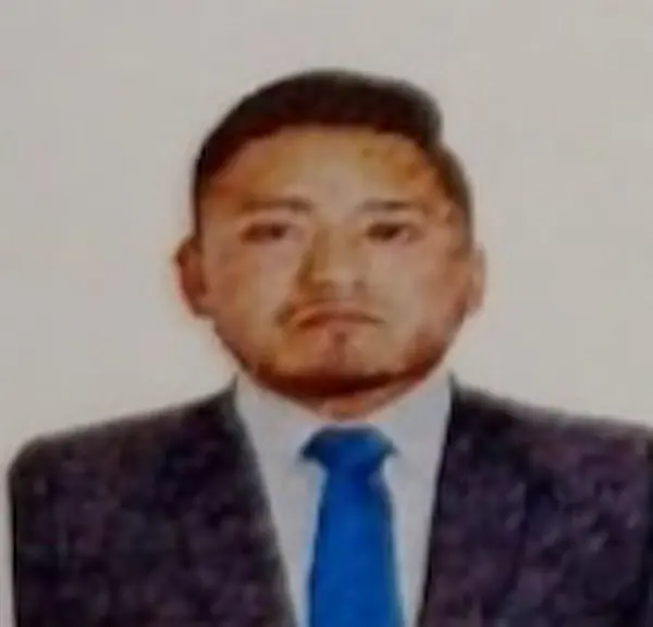 Bryan León por Avanza