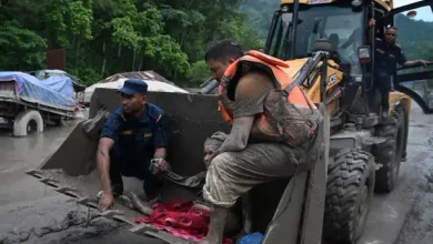 Inundaciones en Nepal dejan hasta el momento 19 muertos y 384 turistas sin localizar